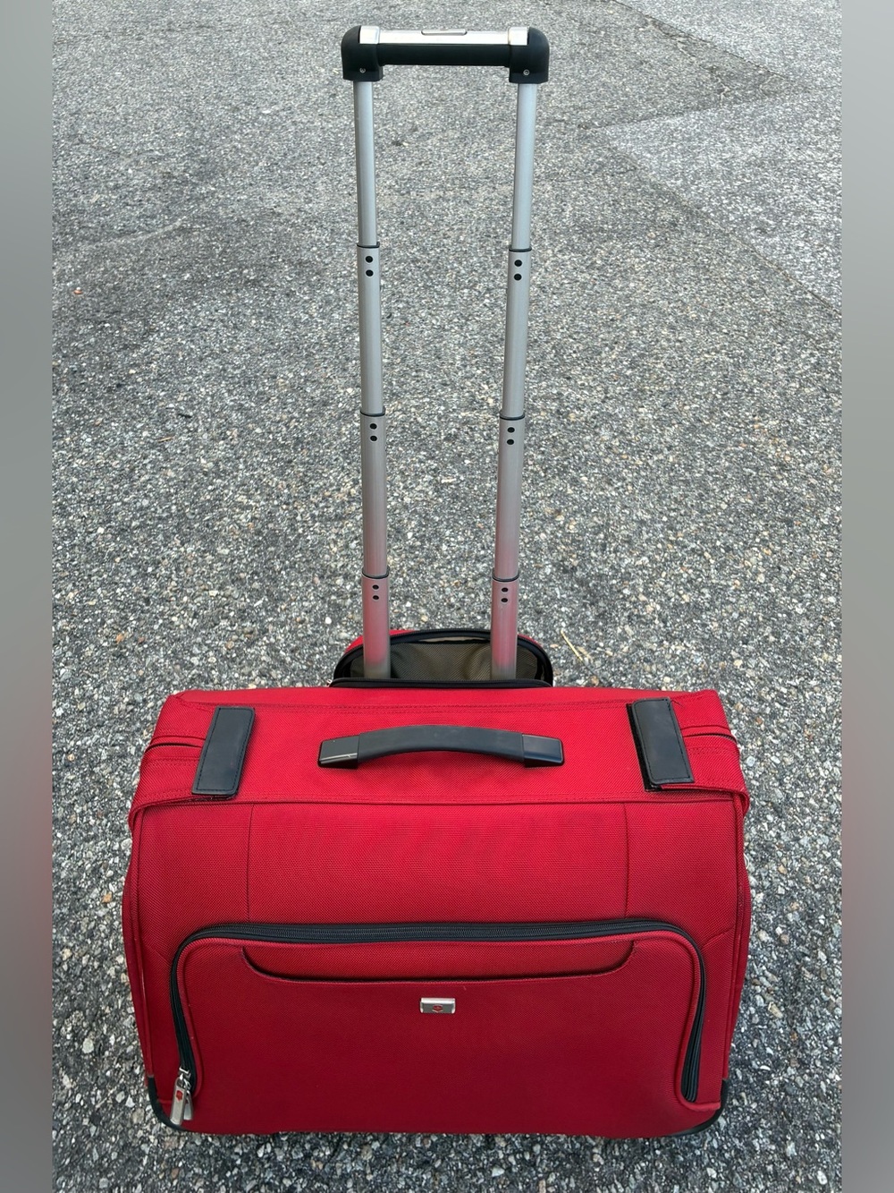 VICTORINOX Luggage Garment Carry On